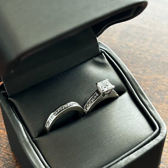 18k White Gold Diamond Custom Rings - Picture 6 of 8